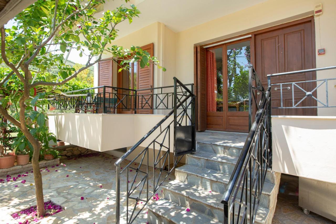 Giapis Apartment มิกรอส ยาลอส ภายนอก รูปภาพ